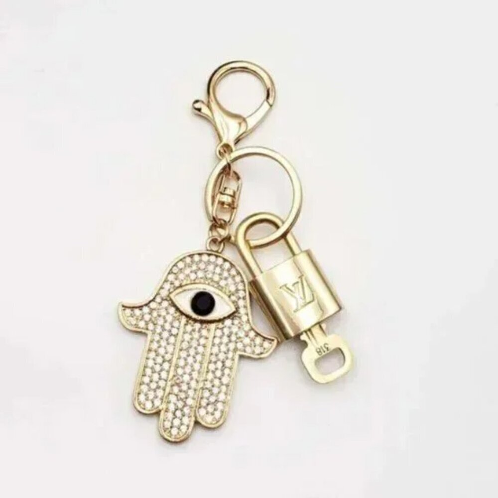 LV Gold Padlock & Key 🔒 Authentic Louis Vuitton Bag Unbranded Evil Eye Charm - Picture 3 of 6